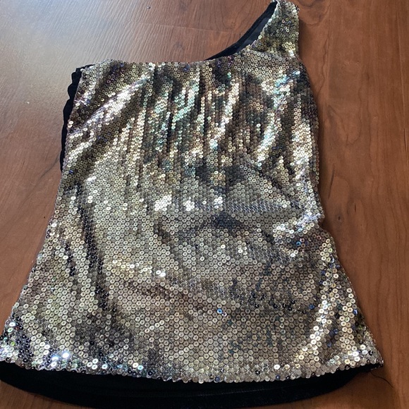 Outfit - Picture 5 of 7